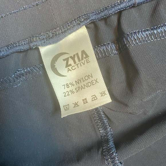 XXL Zyia Navy Motion Jogger EUC - Picture 2 of 3